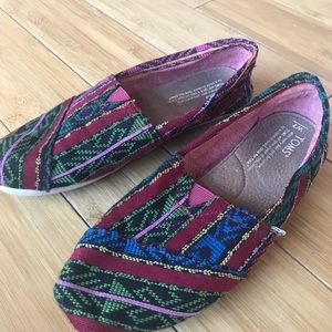 Toms Slip-On shoes